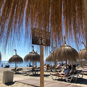 Piso Moderno En El Centro Historico A 3 Min Del Mar Estepona